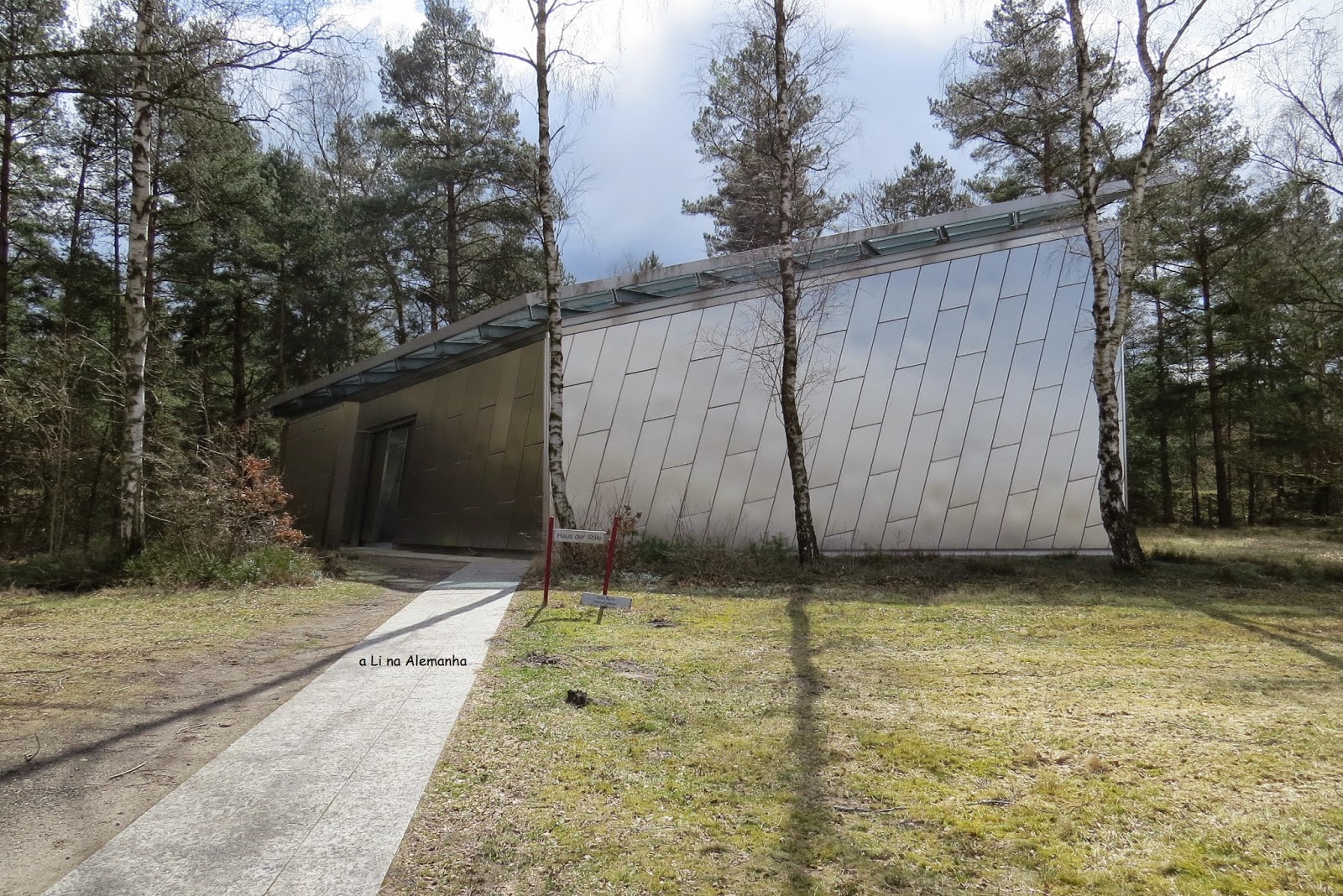 Bergen-Belsen - Uma visita onde funcionou o Campo de 