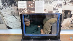 Checkpoint Charlie Museum