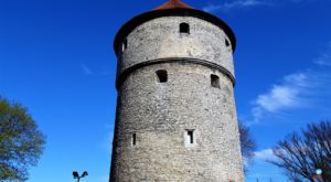 Roteiro a pé pelo centro histórico de Tallinn