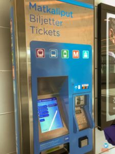 ir do aeroporto para o centro de Helsinque