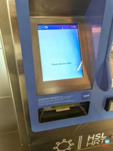 ir do aeroporto para o centro de Helsinque