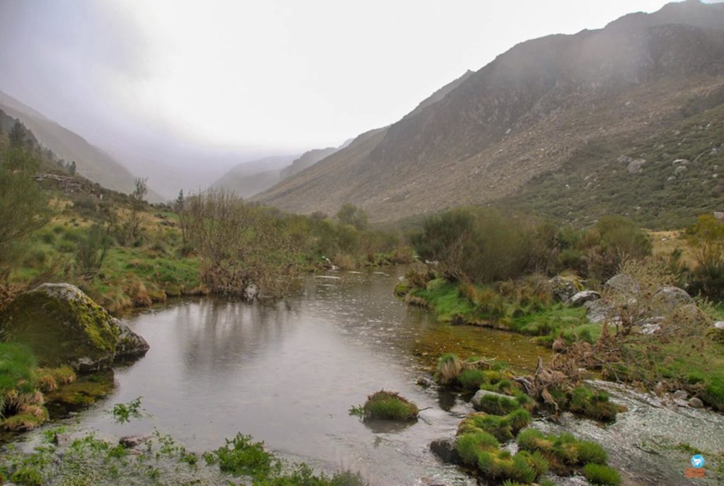 Vale Glaciar Zêzere Serra da Estrela 