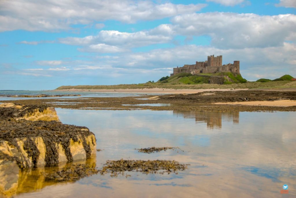 Castelo de Bamburgh na Inglaterra