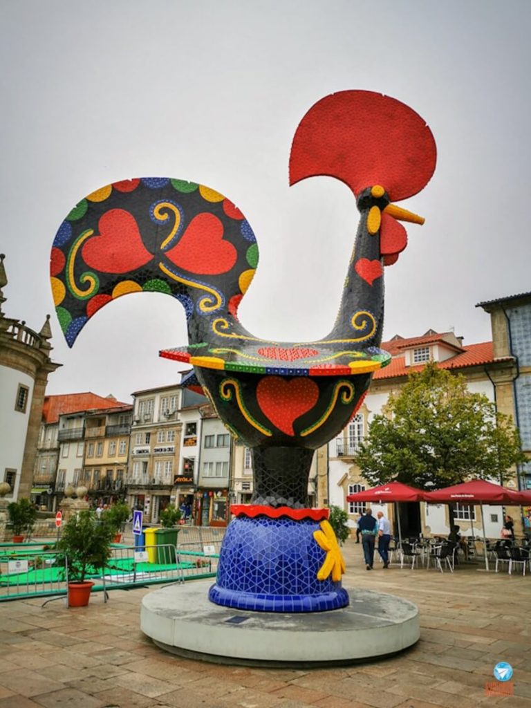 Galo de Barcelos em Portugal - roteiro de 15 dias em Portugal