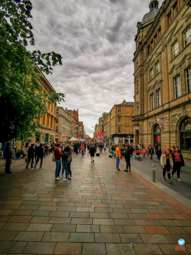 Buchanan Street, principal rua de Glasgow, na Escócia