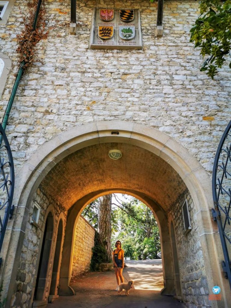 Entrada do Burg Teck, Alemanha