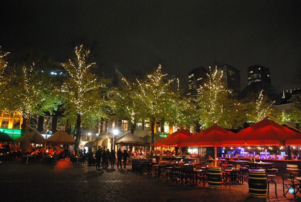 Het Plein, praça em Haia, Holanda