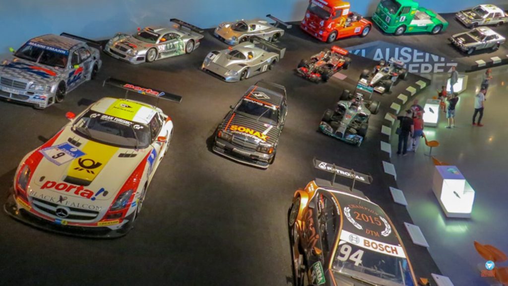 Visita virtual ao Museu da Mercedes-Benz na Alemanha