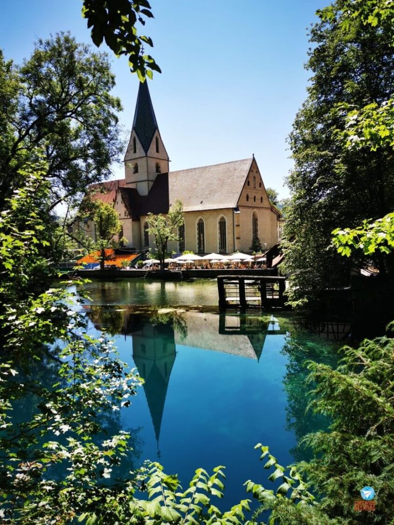 Lago Blautopf, em Blaubeuren - Alemanha